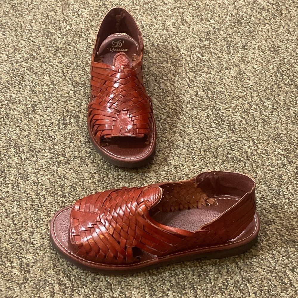 D Jessica Men Shoes Sandals Size Approximately 8.5 / 9